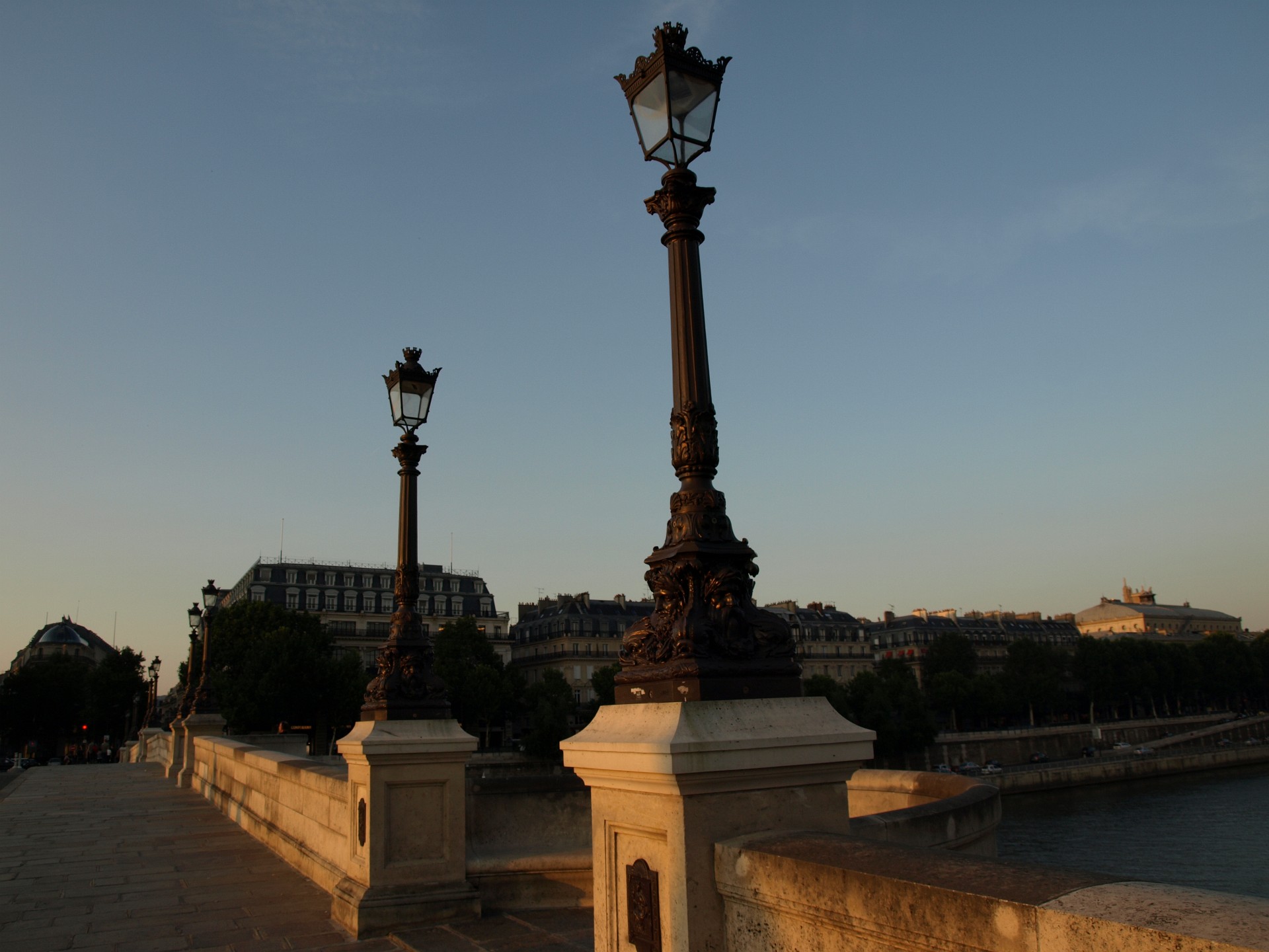 Row of Streetlamps on the Pont Neuf